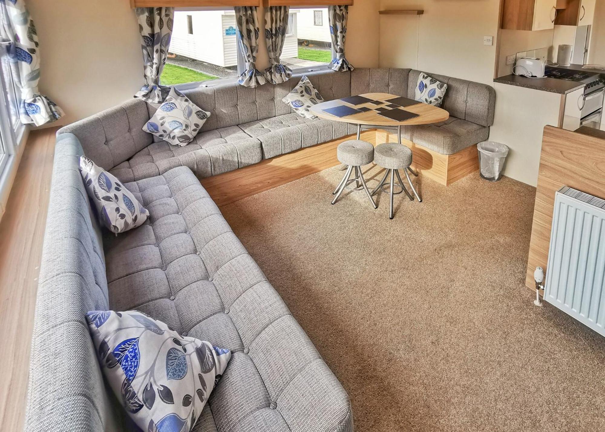Woodland Vale Holiday Park Ludchurch Стая снимка